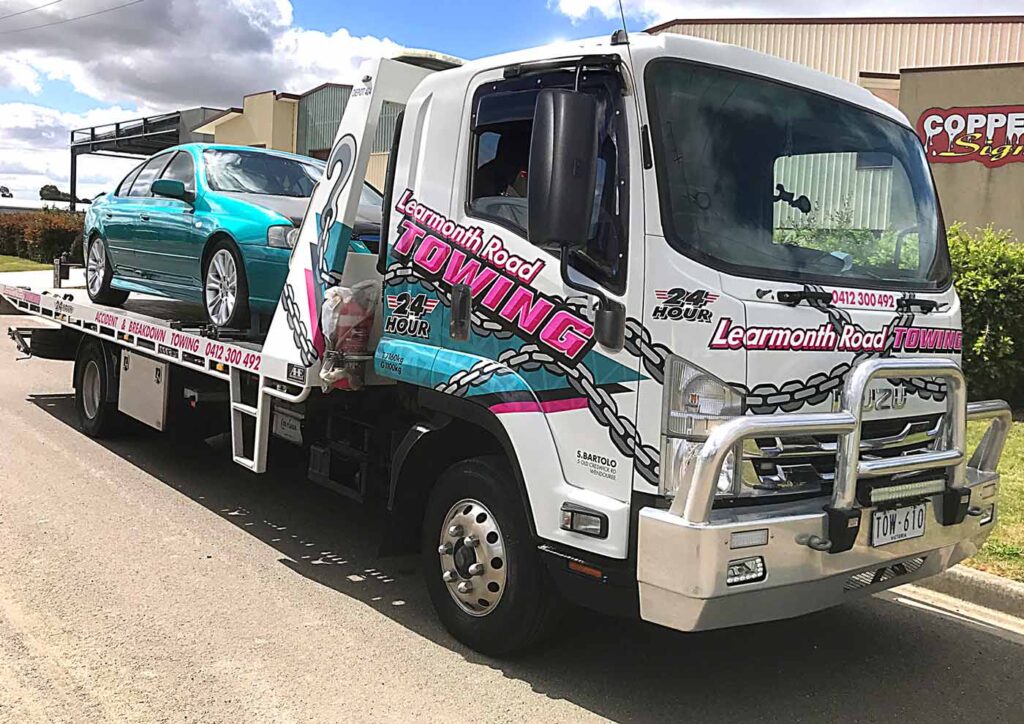 Learmonth-Road-Towing-Truck-Signage-Ballarat